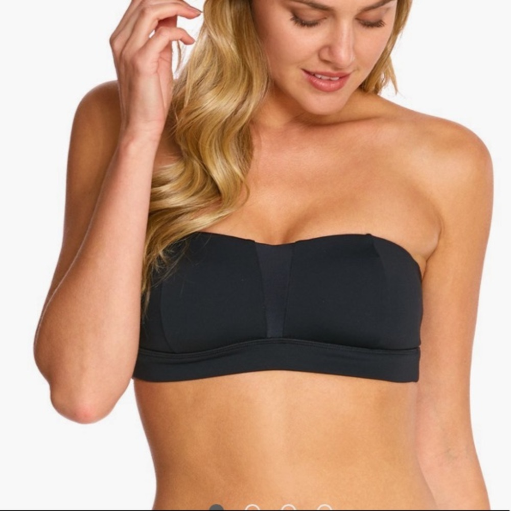 ALO Yoga Facet sports bra. Sz M. Worn once